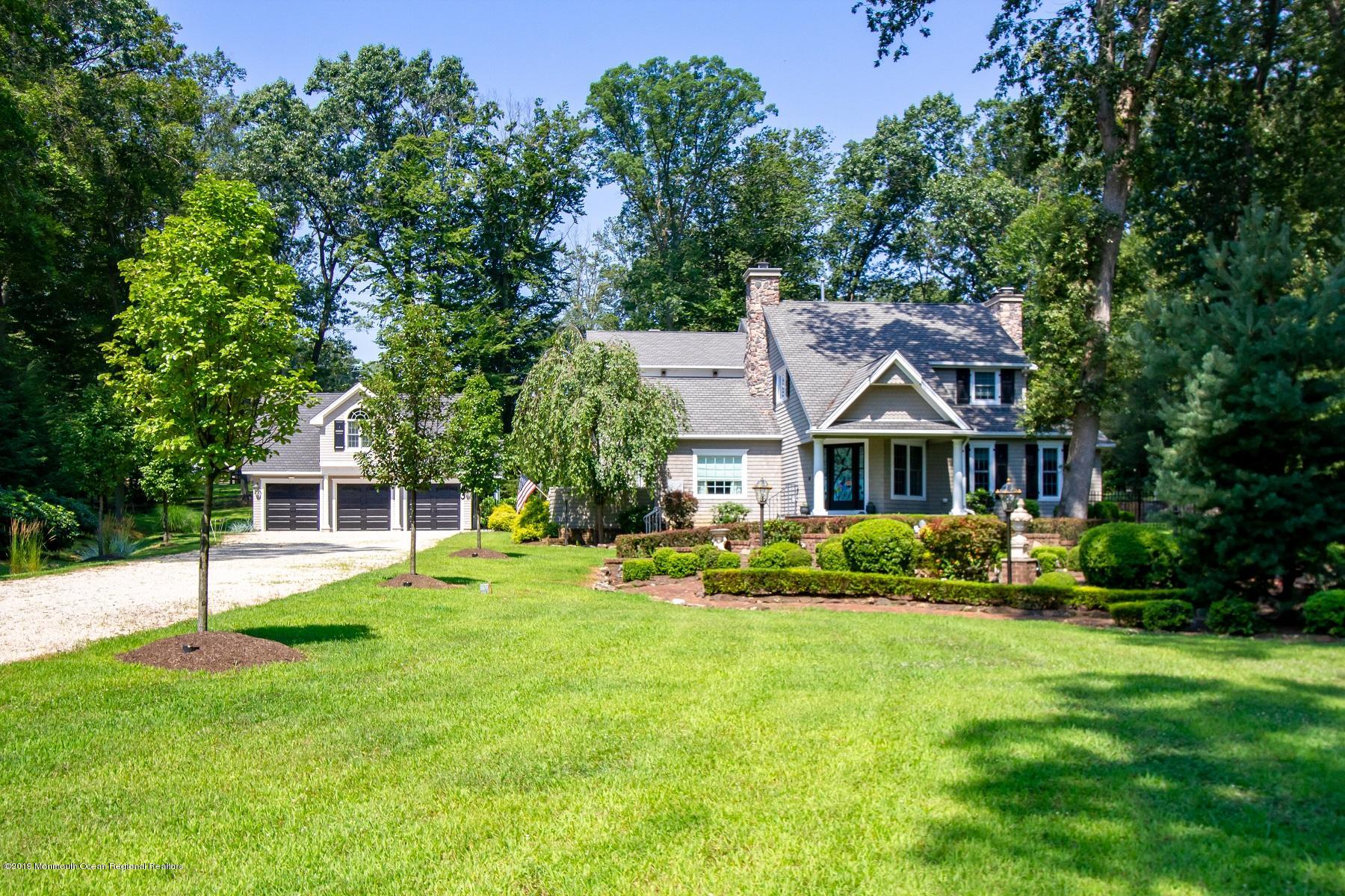 221 Heyers Mill Road Colts Neck, NJ 07722 - Photo 4 of 59 IMG_9277
