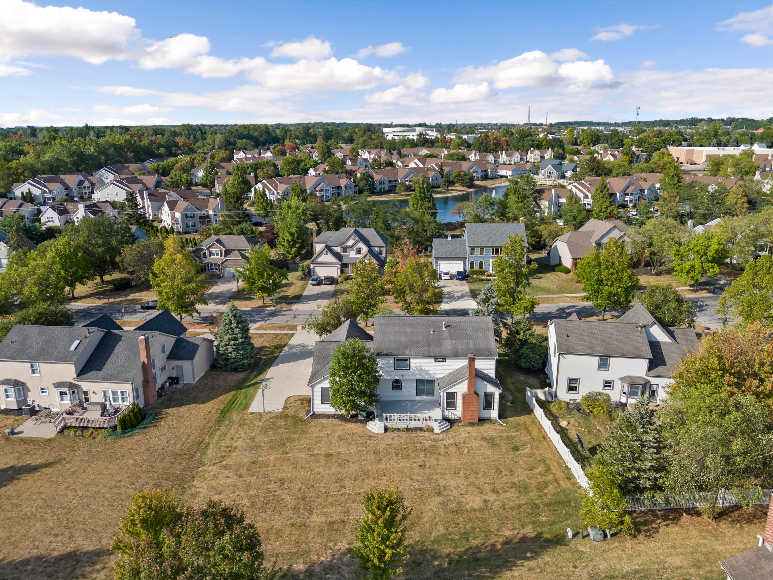 379 Beecher Road Columbus, OH 43230 - Photo 51 of 52 DJI_20240912165827_0041_D