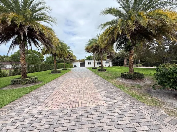 $5,300 | 5488 Fearnley Road, Lake Worth, FL 33467