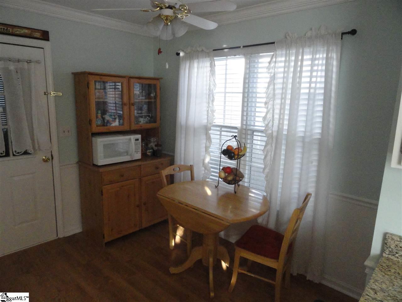 106 Brown Road Simpsonville, SC 29681 - Photo 5 of 18 Gallery Image 5