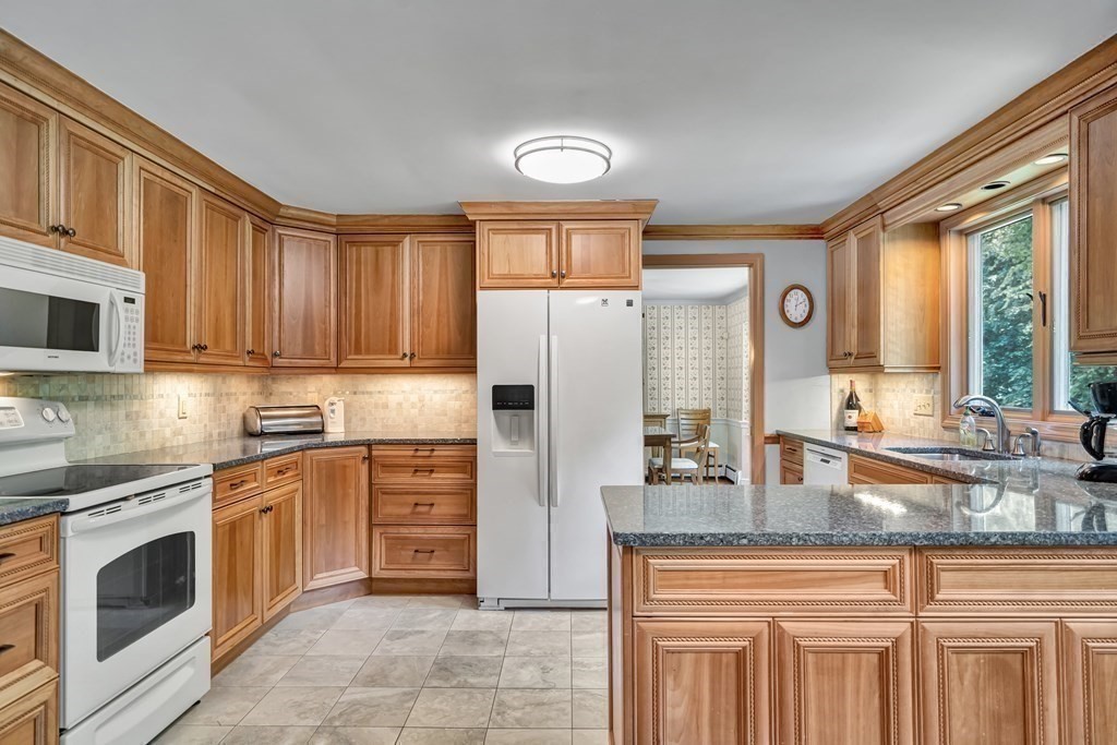 16 Nickerson Road Lexington, MA 02421 - Photo 8 of 41