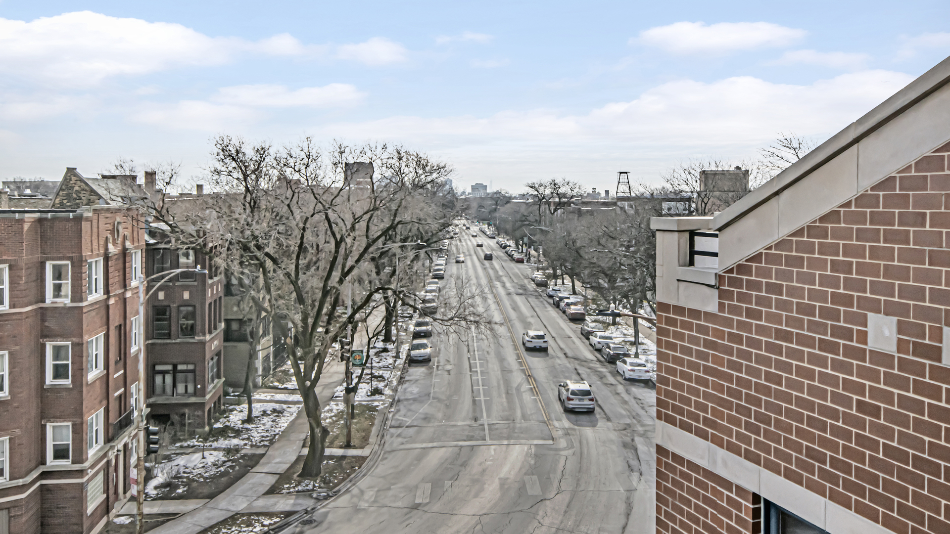 7738 North Sheridan Road, Unit 4L Chicago, IL 60626 - Photo 22 of 30 a view of a buildings