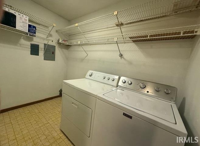 336 Wilmington Court, Unit C Bloomington, IN 47401 - Photo 5 of 12