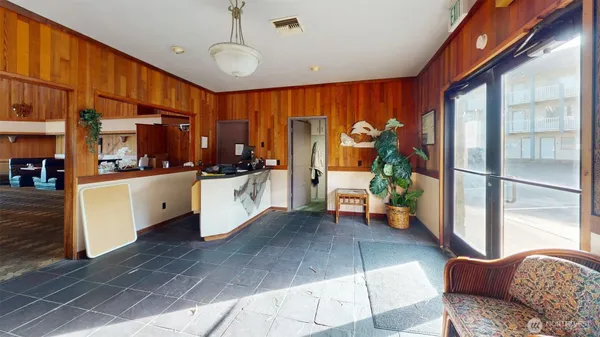 $1,000 | 609 Ocean Shores Boulevard Northwest, Ocean Shores, WA 98569