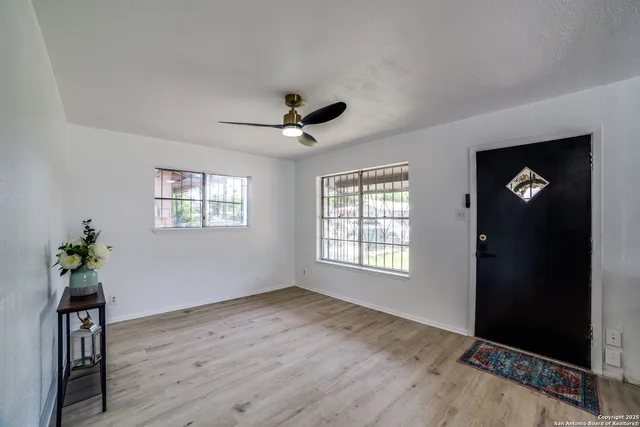 $163,500 | 2114 South Trinity Street, San Antonio, TX 78207