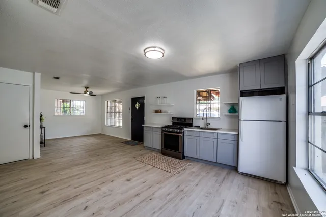 $163,500 | 2114 South Trinity Street, San Antonio, TX 78207