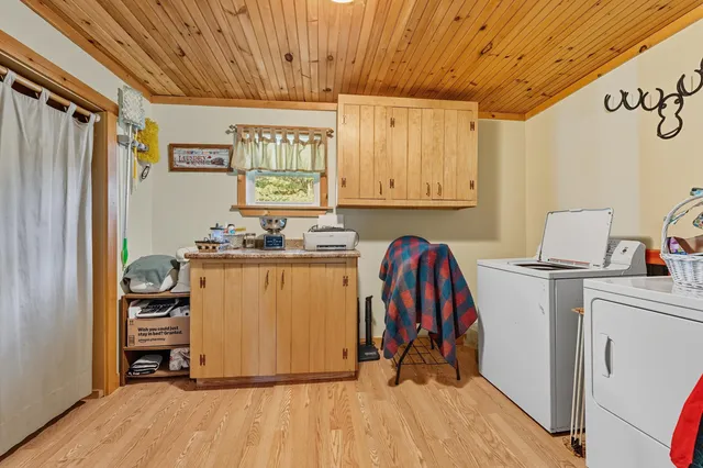 $274,900 | 266 Dudley Corner Road, Skowhegan, ME 04976