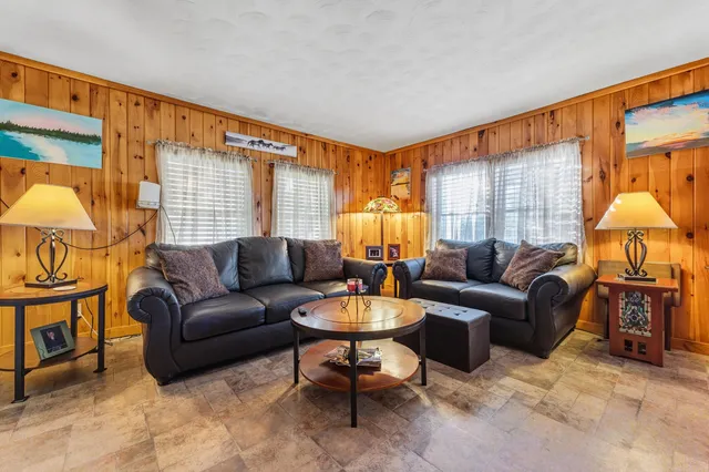 $274,900 | 266 Dudley Corner Road, Skowhegan, ME 04976