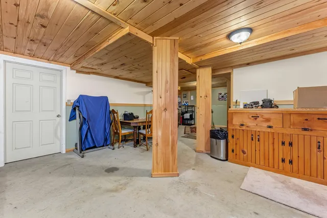 $274,900 | 266 Dudley Corner Road, Skowhegan, ME 04976