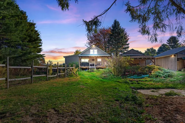 $274,900 | 266 Dudley Corner Road, Skowhegan, ME 04976