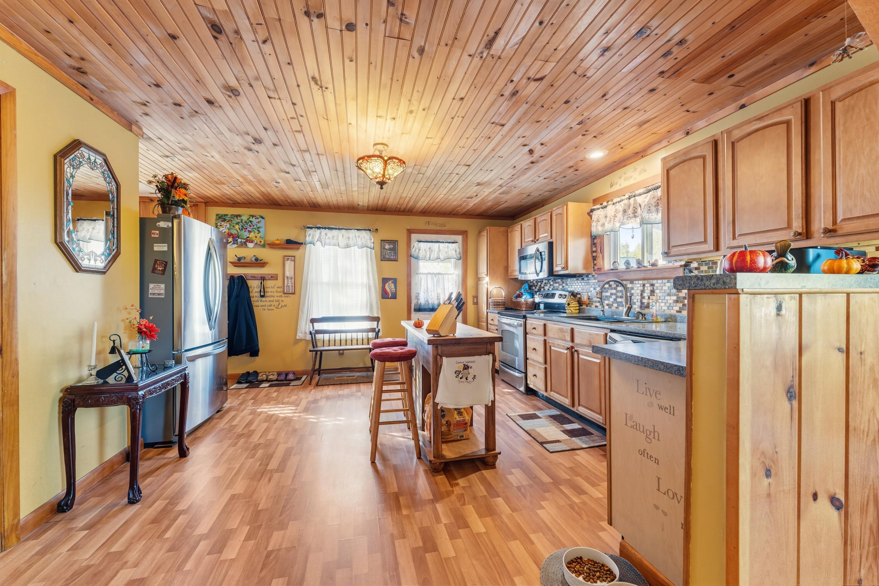 266 Dudley Corner Road Skowhegan, ME 04976 - Photo 6 of 37 DSC07104