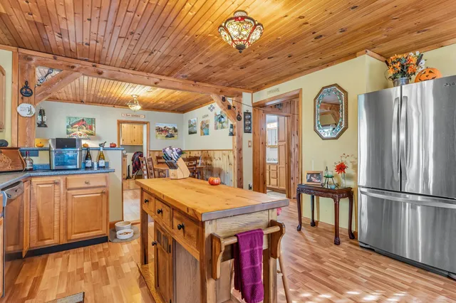 $274,900 | 266 Dudley Corner Road, Skowhegan, ME 04976