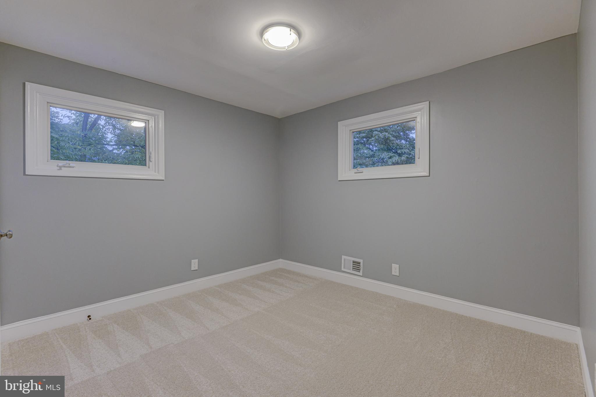 1912 Valley Road Baltimore, MD 21207 - Photo 24 of 41