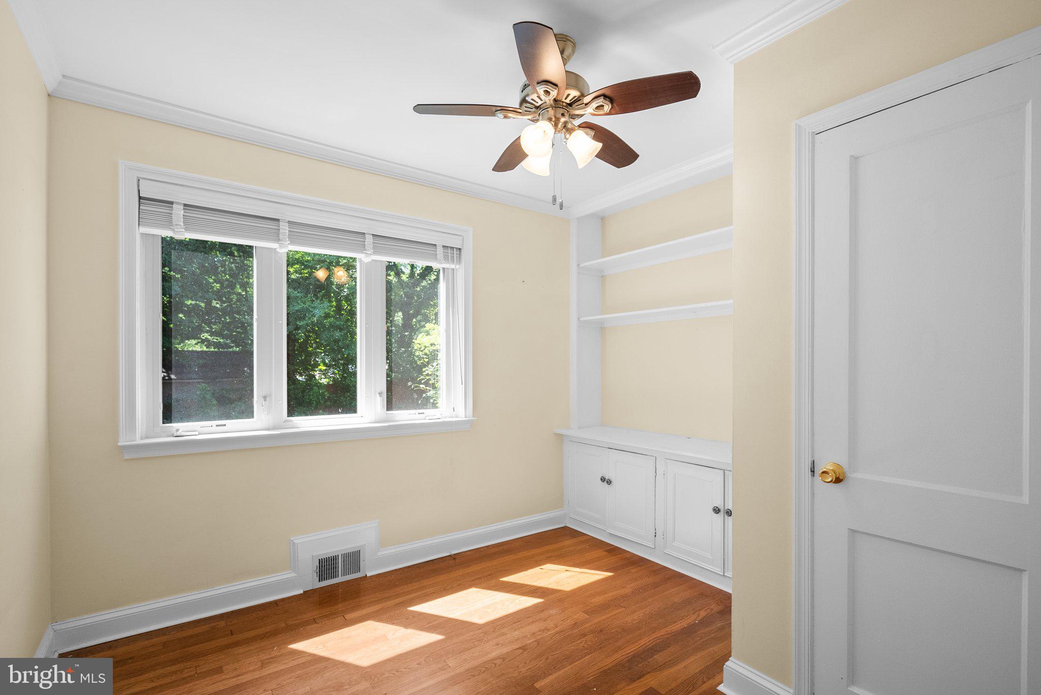 416 Penwood Road Silver Spring, MD 20901 - Photo 18 of 45 Bedroom 1 unfurnished- main level