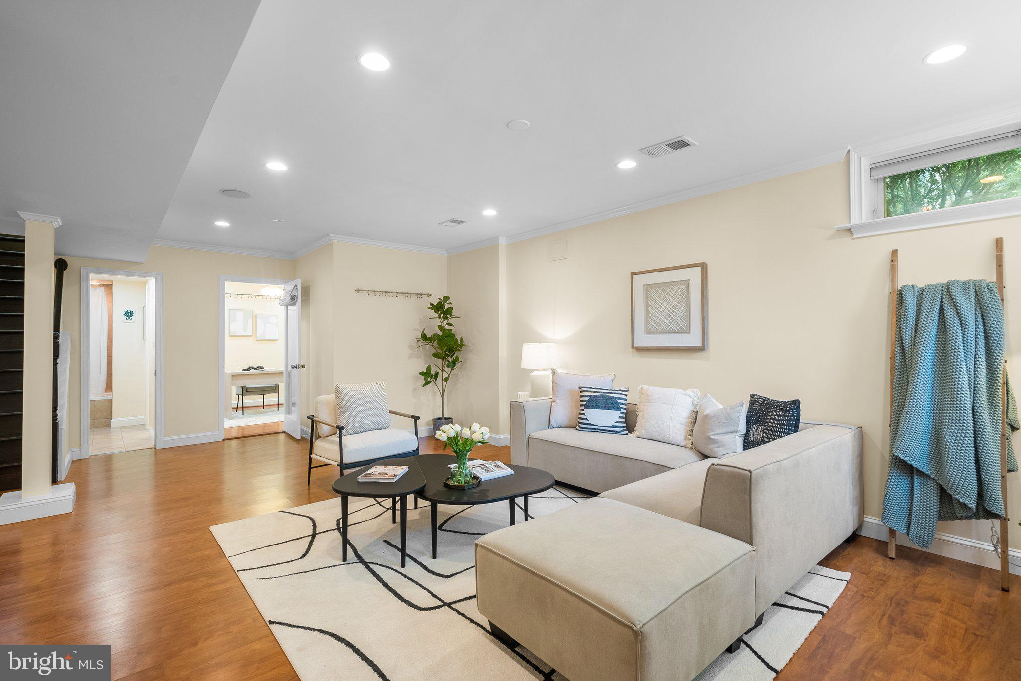 416 Penwood Road Silver Spring, MD 20901 - Photo 30 of 45