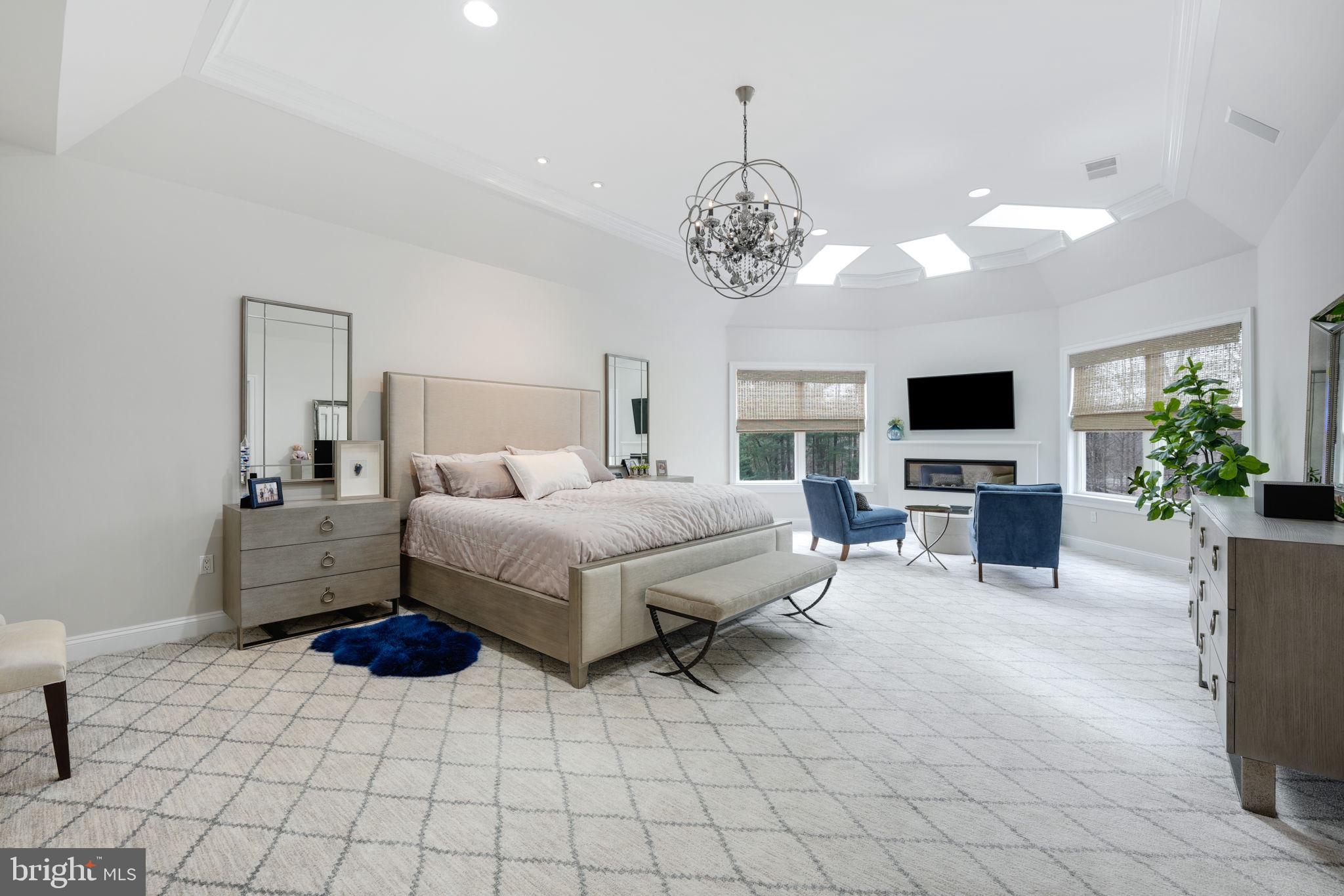 492 River Bend Road Great Falls, VA 22066 - Photo 26 of 68 Primary Bedroom