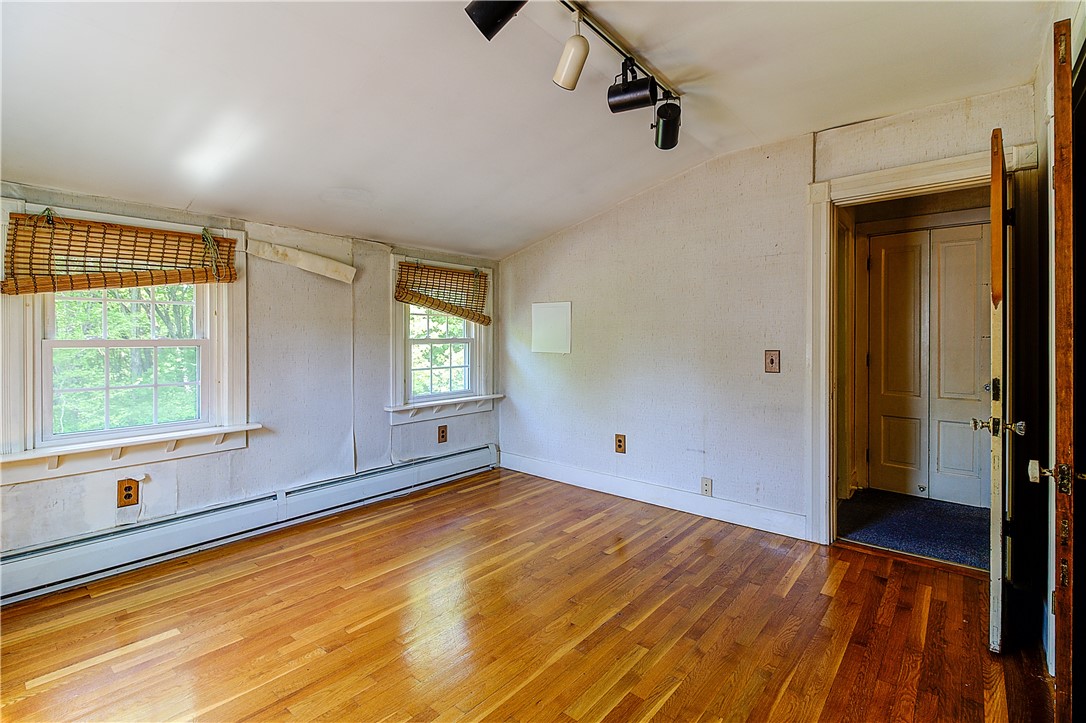 48 Brayton Road Smithfield, RI 02917 - Photo 29 of 47 3d bedroom