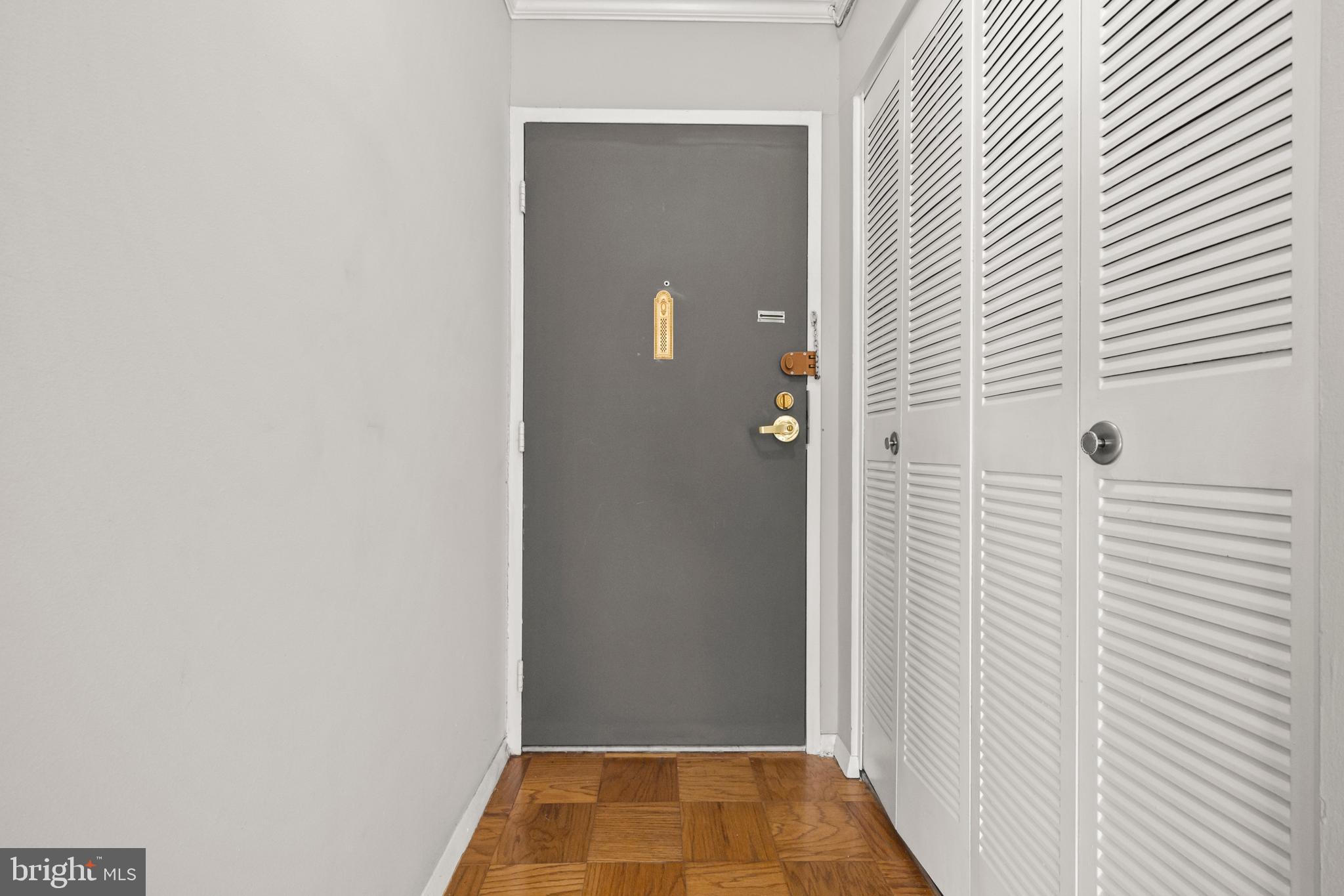 4555 MacArthur Boulevard Northwest, Unit 202 Washington, DC 20007 - Photo 20 of 27 a view of bathroom with shower