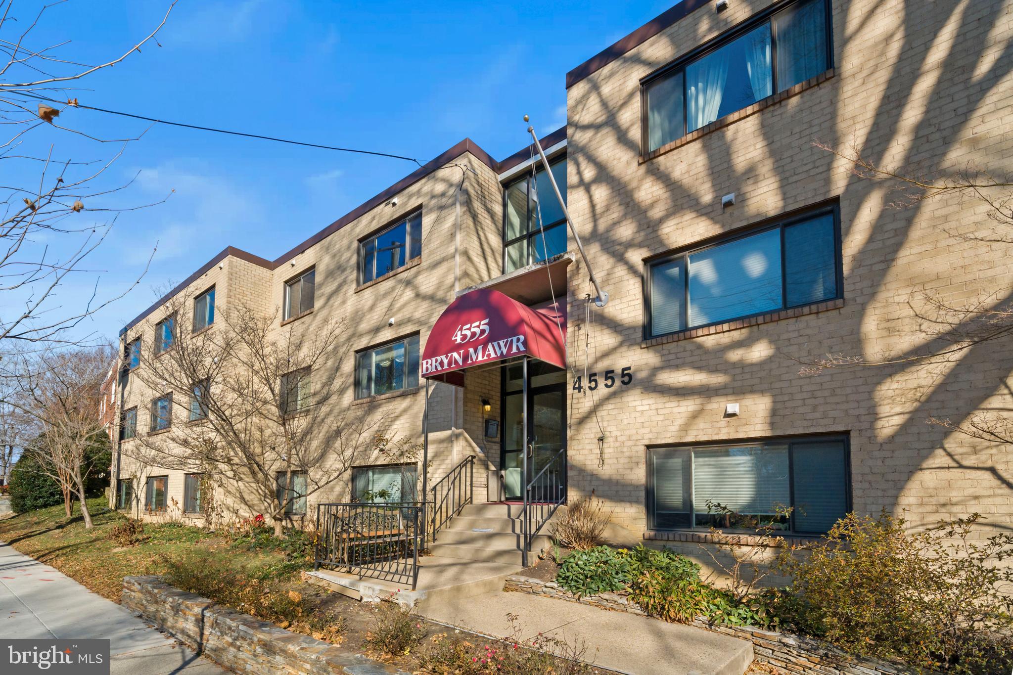 4555 MacArthur Boulevard Northwest, Unit 202 Washington, DC 20007 - Photo 26 of 27 a front view of a building