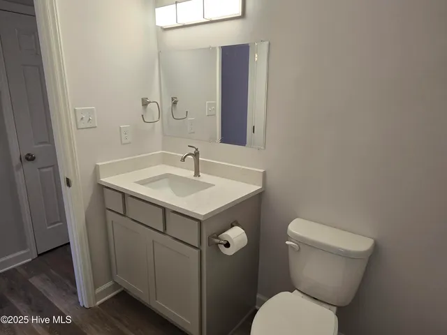 $2,800 | 138 Landsbury Drive, Durham, NC 27707