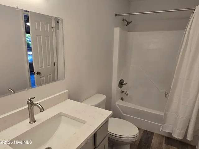 $2,800 | 138 Landsbury Drive, Durham, NC 27707