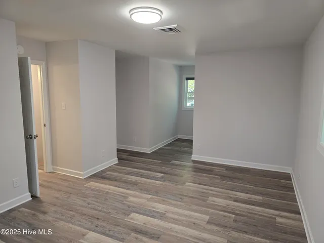 $2,800 | 138 Landsbury Drive, Durham, NC 27707