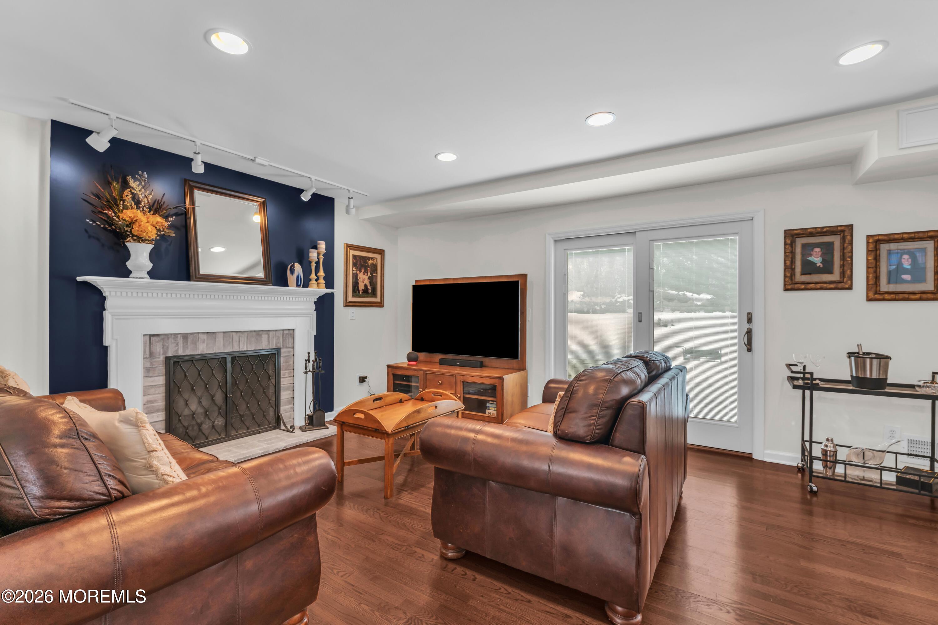 9 Johnny Court Red Bank, NJ 07701 - Photo 11 of 69 Family Room 2