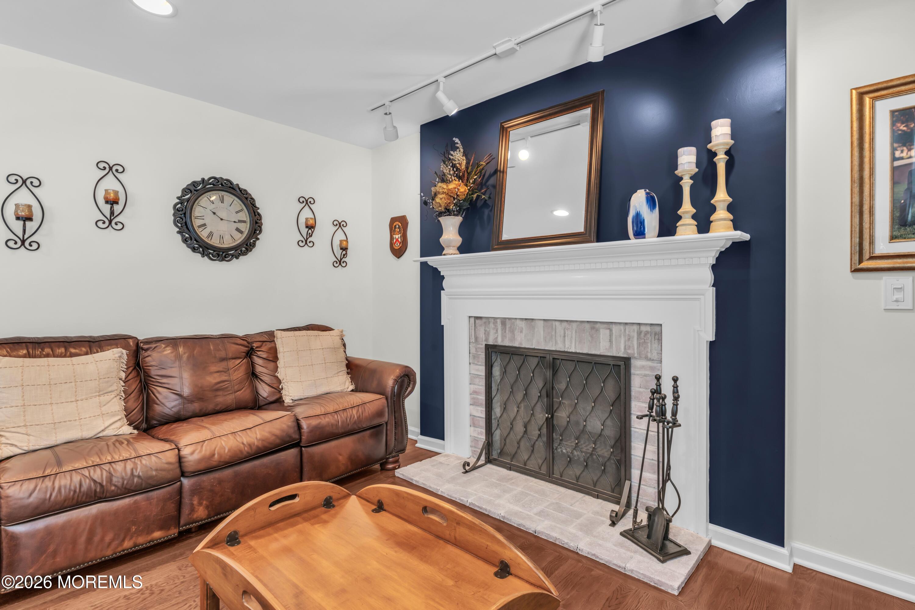 9 Johnny Court Red Bank, NJ 07701 - Photo 12 of 69 9 Johnny Ct Family Rm 3