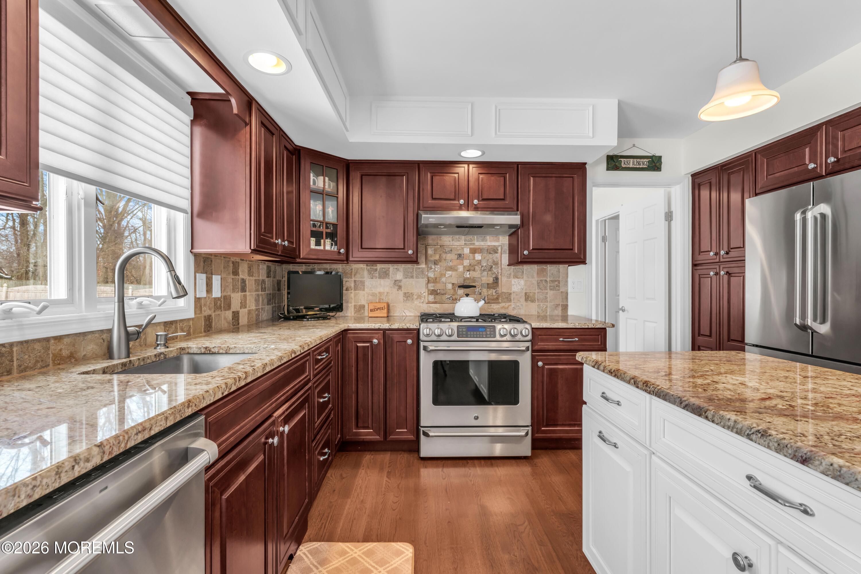 9 Johnny Court Red Bank, NJ 07701 - Photo 18 of 69 Kitcchen 4