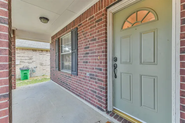 $1,900 | 12039 Lucky Meadow Drive, Tomball, TX 77375