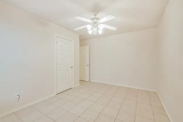 $1,900 | 12039 Lucky Meadow Drive, Tomball, TX 77375