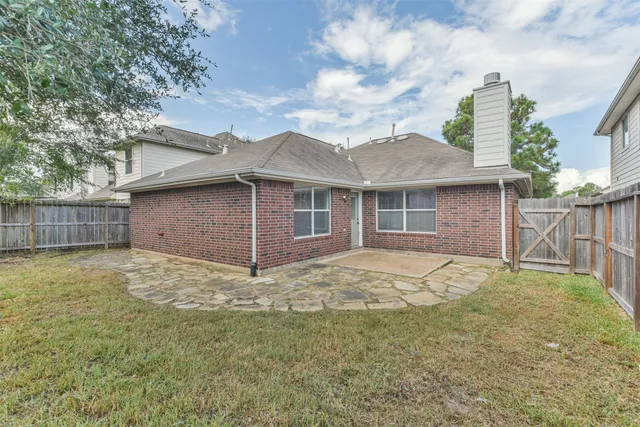 $1,900 | 12039 Lucky Meadow Drive, Tomball, TX 77375