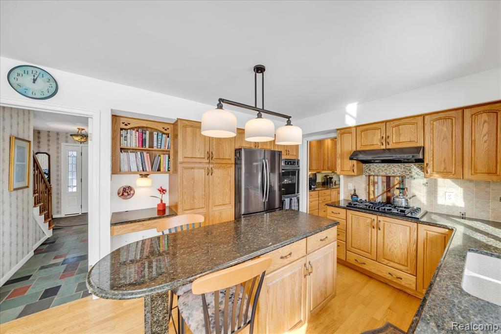 5815 Beechview Drive Rochester, MI 48306 - Photo 8 of 63 Gallery Image 8