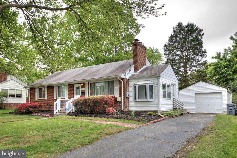 4010 Ridge Road Annandale, VA 22003 - Photo 2 of 28 Exterior (Front)