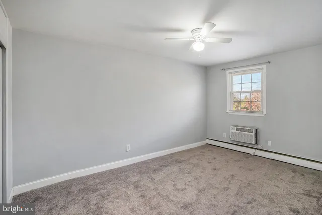 $259,000 | 207 Walnut Hill Road, Unit B4, West Chester, PA 19382