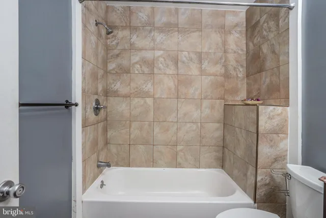 $259,000 | 207 Walnut Hill Road, Unit B4, West Chester, PA 19382