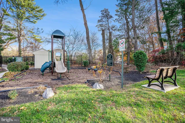 $259,000 | 207 Walnut Hill Road, Unit B4, West Chester, PA 19382