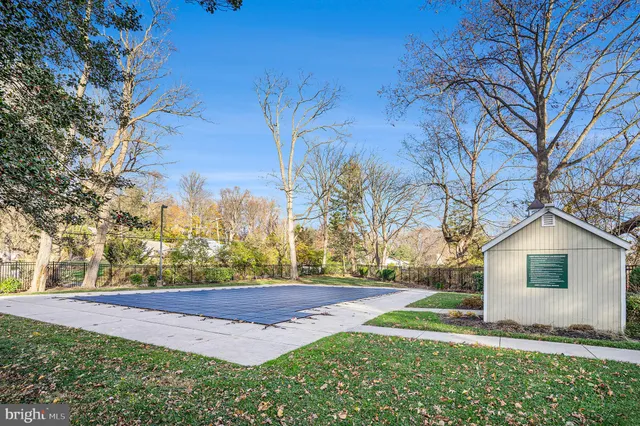 $259,000 | 207 Walnut Hill Road, Unit B4, West Chester, PA 19382