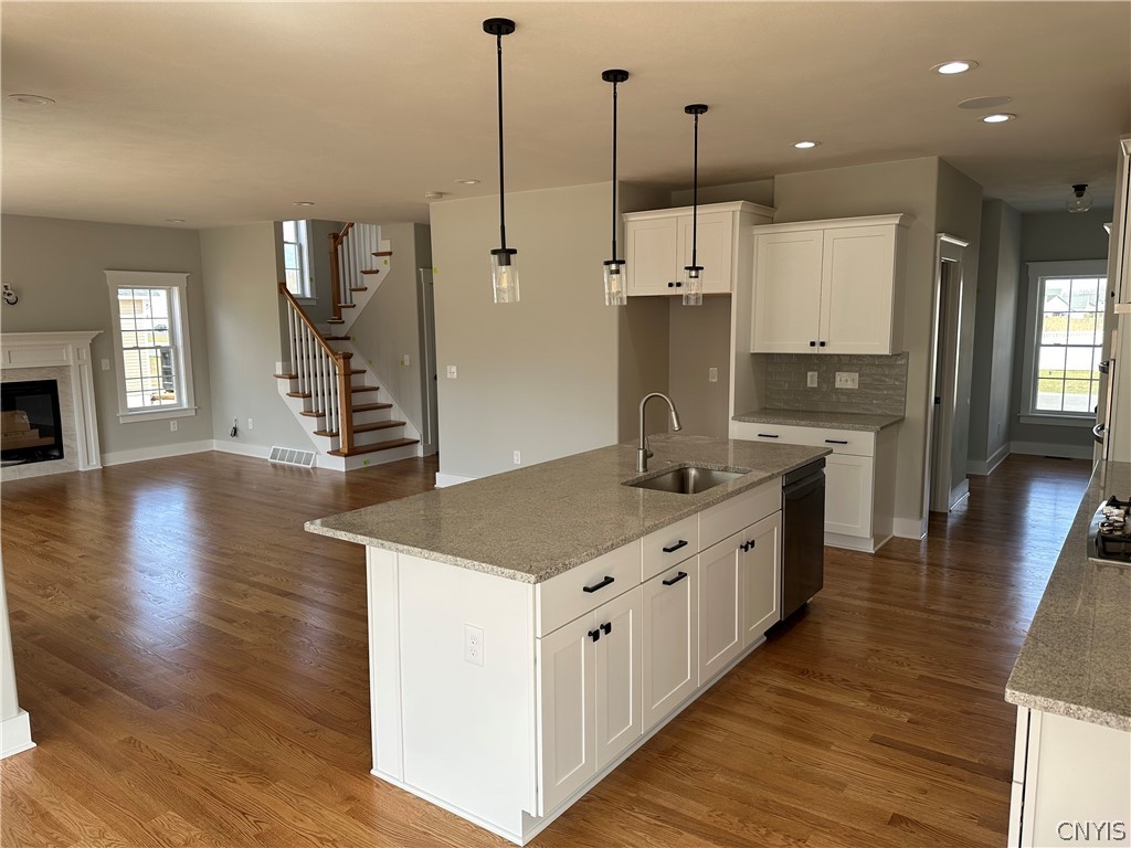 8540 Angus Path Cicero, NY 13039 - Photo 8 of 50