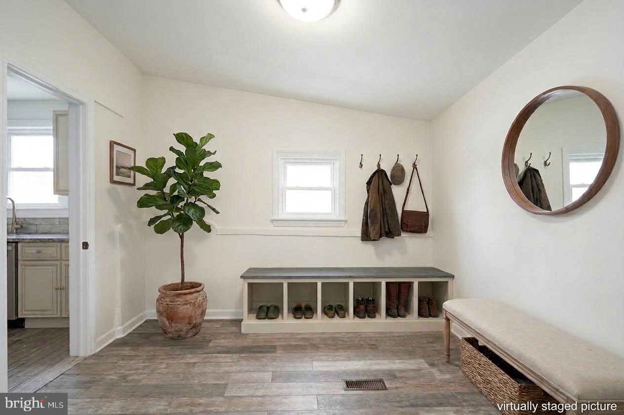 448 Delaware Avenue Palmyra, NJ 08065 - Photo 14 of 34 Gallery Image 14