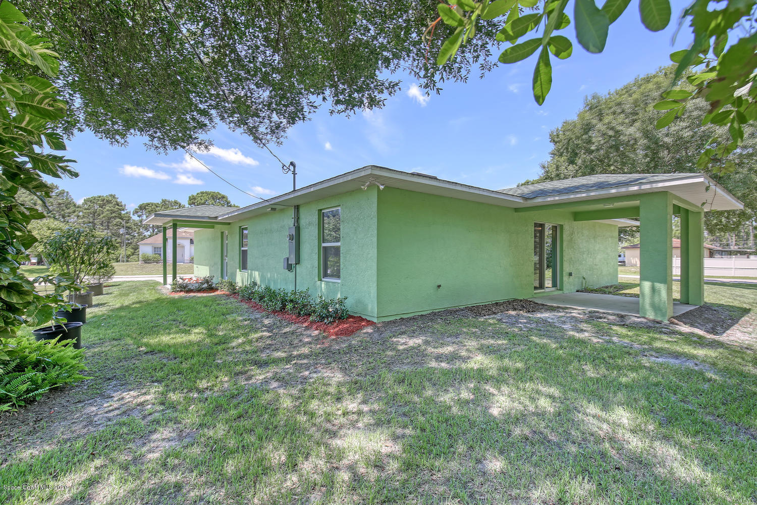 935 Raleigh Road Southeast Palm Bay, FL 32909 - Photo 25 of 34 935 Raleigh Rd SE Palm Bay FL-large-026-