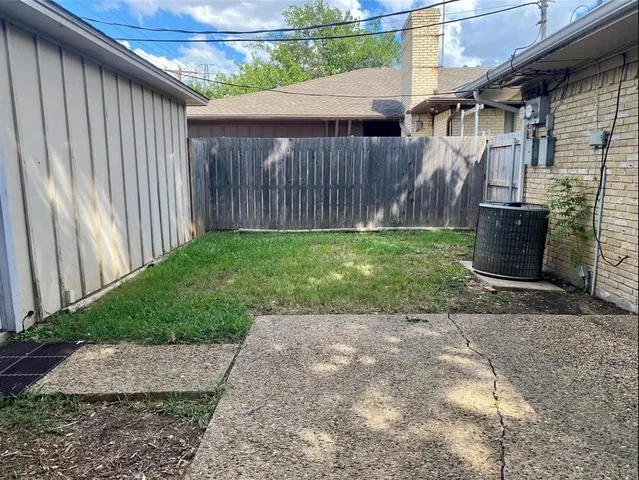 $2,500 | 7621 Dentcrest Drive, Dallas, TX 75254