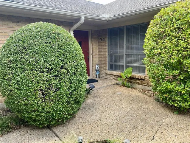 $2,500 | 7621 Dentcrest Drive, Dallas, TX 75254