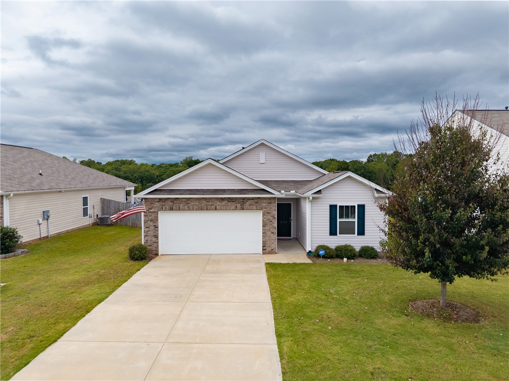 233 Millhone Way Pendleton, SC 29670 - Photo 2 of 44 Ample off street parking