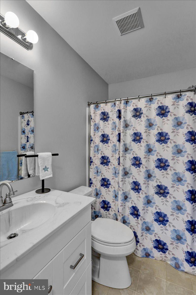 4 Kantner Lane South Reading, PA 19607 - Photo 19 of 45 Hall Bathroom