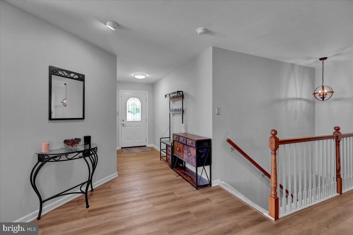 4 Kantner Lane South Reading, PA 19607 - Photo 25 of 45 Entry Hallway with open staircase to the Lower Lev