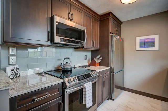 $553,000 | 30 Top Notch Road, Unit 30, Bartlett, NH 03812