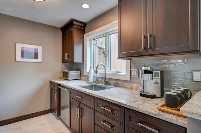 $553,000 | 30 Top Notch Road, Unit 30, Bartlett, NH 03812