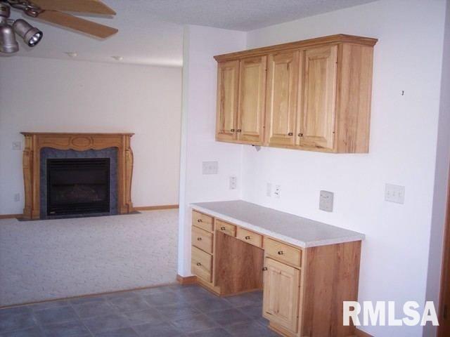 1924 Plum Tree Road Bettendorf, IA 52722 - Photo 3 of 9 Gallery Image 3