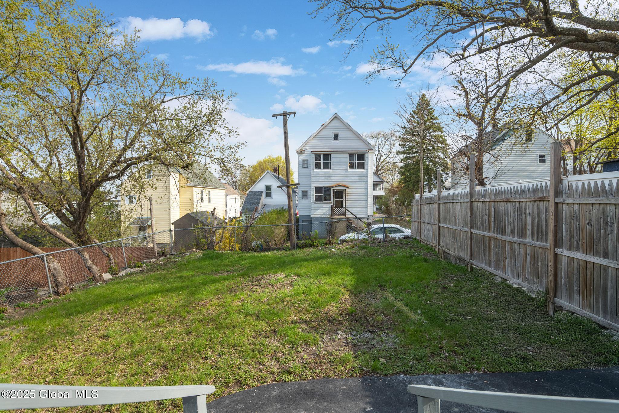 623 Seneca Street Schenectady, NY 12308 - Photo 45 of 46 img275